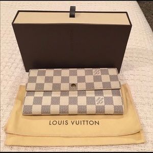 Authentic Louis Vuitton Wallet